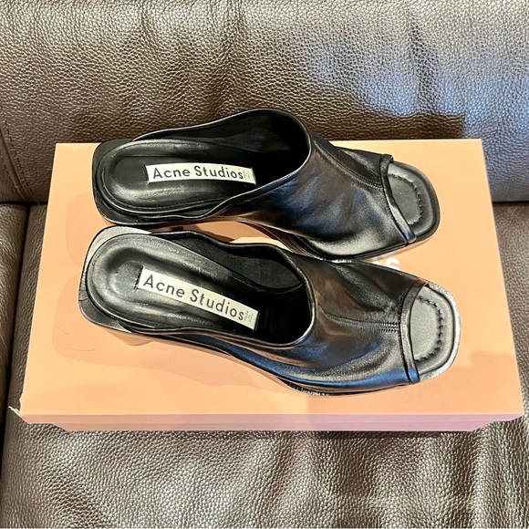 ACNE STUDIOS BLACK MULES - Picture 3 of 4
